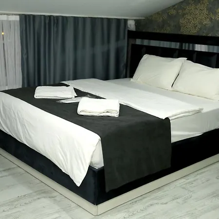 Otel Minimalist *